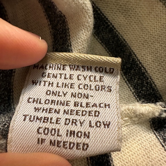 Ruff Hewn Long Sleeve shirt. Tan with Gray horizontal stripes. Drawstring bottom - Picture 5 of 8